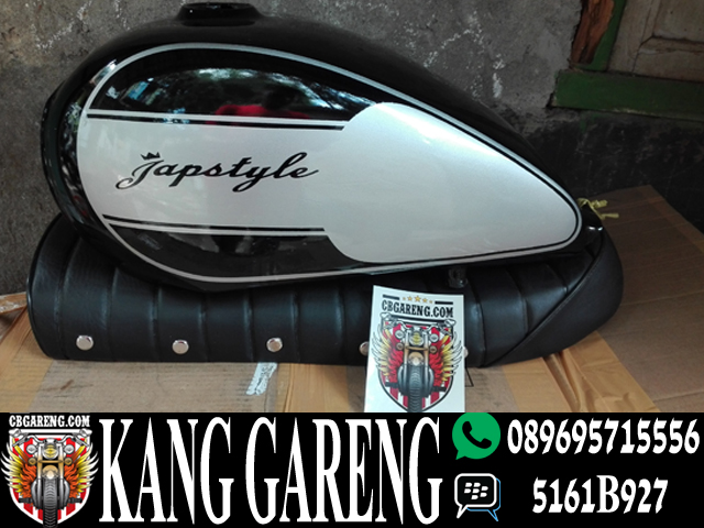Japstyle Hitam Silver